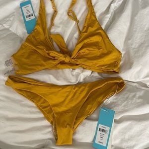 Beach bunny bikini new with tags never worn